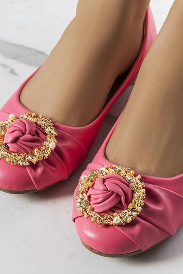 Pink balletlejligheder med gulddekoration Antoinette