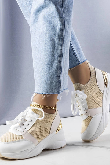 Beige sneakers på Ann platformen
