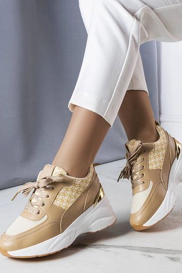 Beige sneakers dekoreret... 2