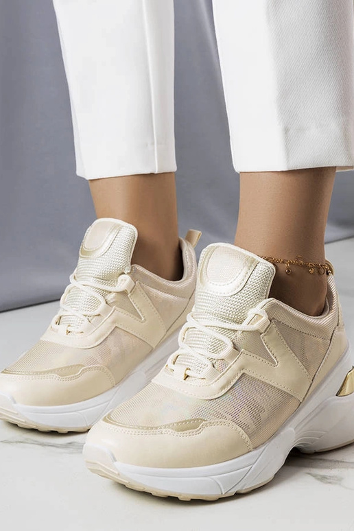 Beige sneakers med metalliske indlæg... Beige sneakers med metalliske indlæg...