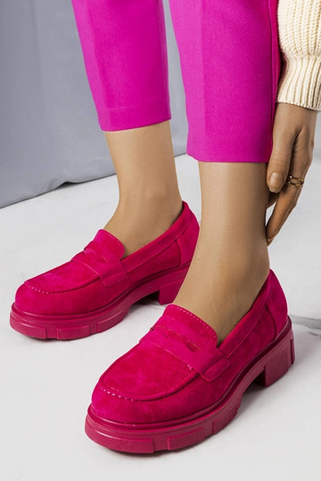 Roze schoenen van...