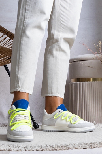 Grå damesneakers med neon snørebånd Arcobaleno 2