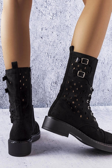 Sorte gennembrudte... 2