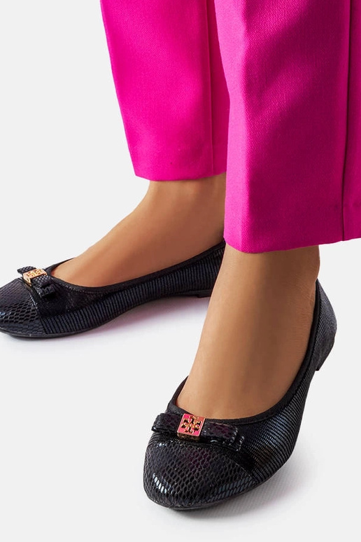 Sorte elegante balletlejligheder med... Sorte elegante balletlejligheder med...