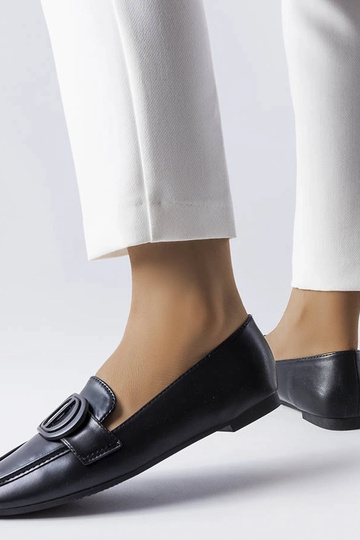 Sorte Poissonnier Buckle Loafers 2