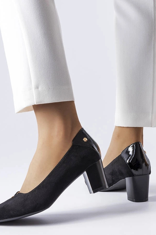 Zwarte elegante hoge hakken, „Vinceza"