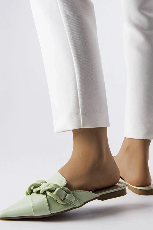 Grønne elegante Patenaude kædeflip-flops