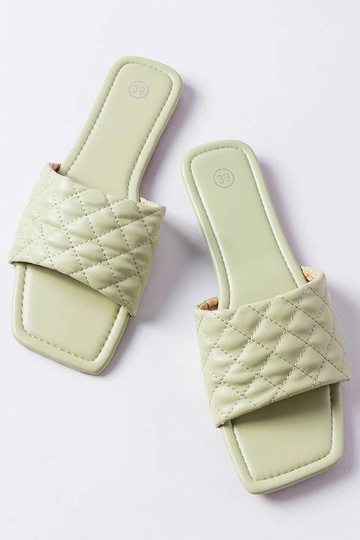 Grønne elegante Labrie quiltede flip-flops 2
