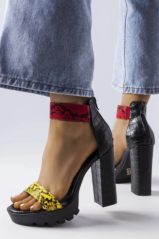 Knoxville Yellow Snake Print Sandaler