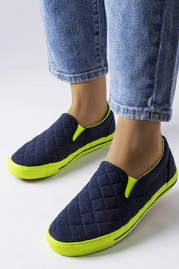 Balsamo Navy Quiltede Slip-On Sneakers