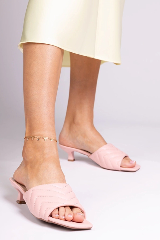 Roze slippers op lage hak, „Launay"