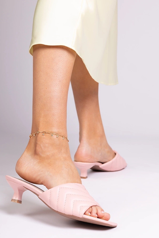 Roze slippers op lage hak, „Launay"