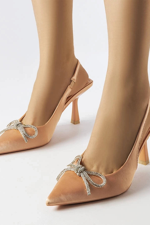 Beige høje hæle med sløjfe Wildrose Beige høje hæle med sløjfe Wildrose