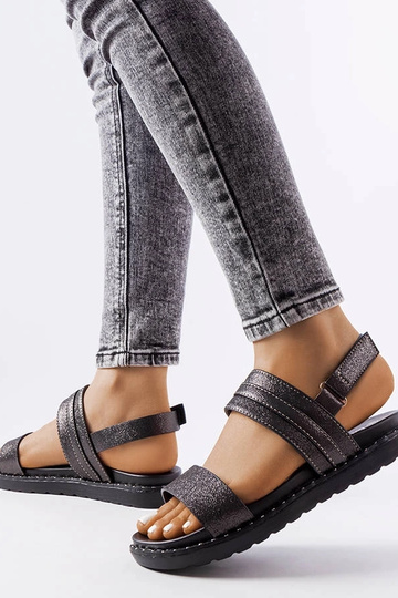 Sorte skinnende Felicienne...