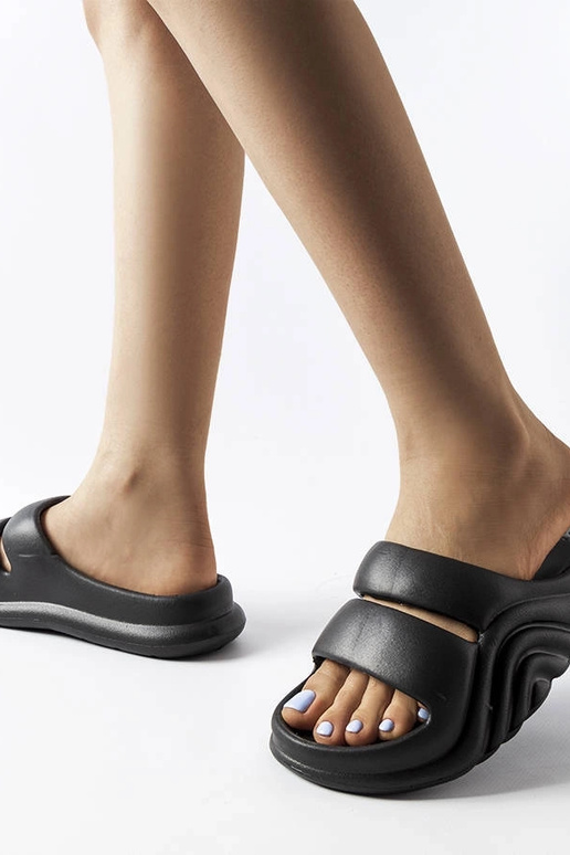 Geneve flip-flops i sort gummi