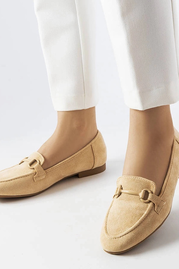 Dameloafers i beige ruskind...