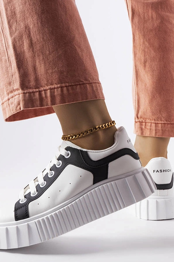 Hvide sneakers på Gosselin... 2