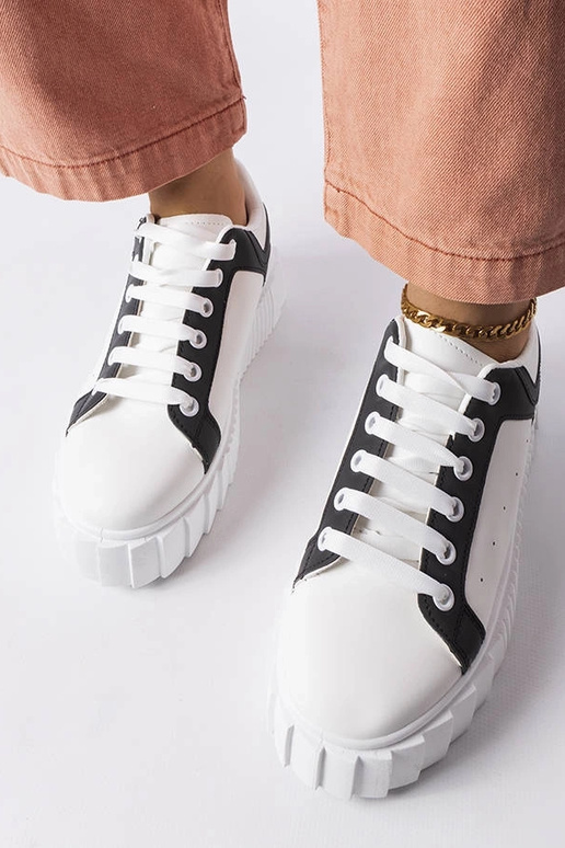 Hvide sneakers på Gosselin platformen Hvide sneakers på Gosselin platformen