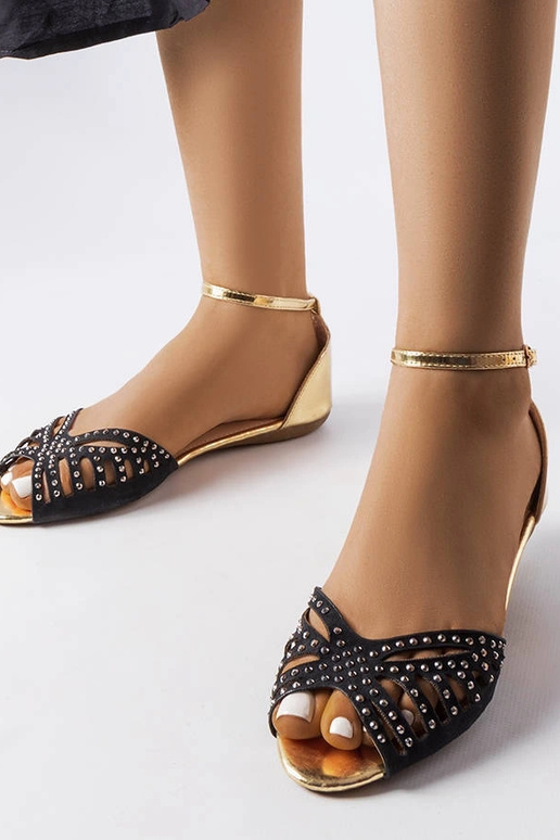 Sorte gennembrudte sandaler med... Sorte gennembrudte sandaler med...