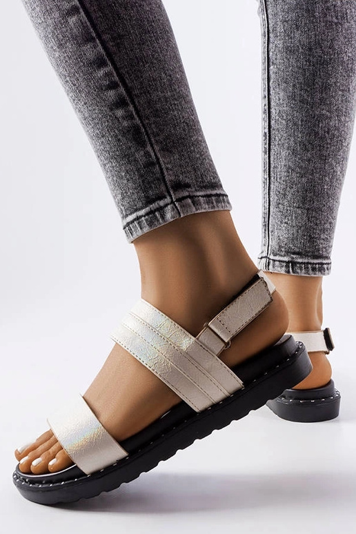 Beige skinnende Felicienne sandaler