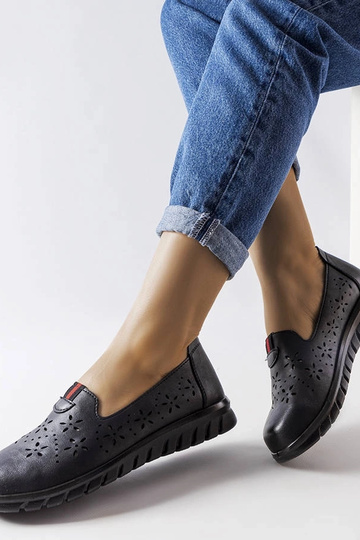 Jolis sorte lyse loafers