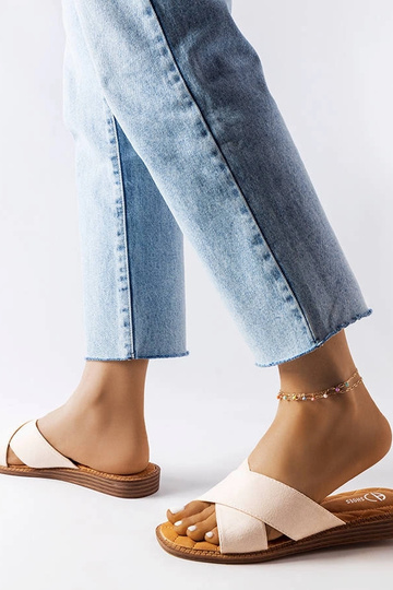 Zandkleurige slippers, „Tiana" 2