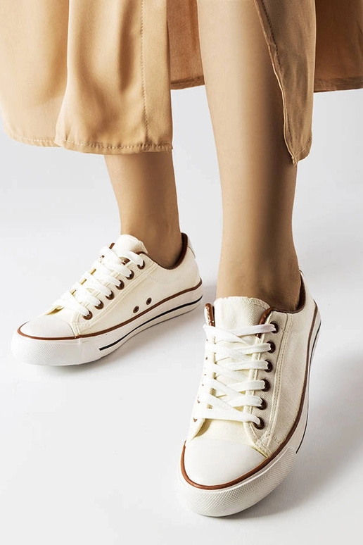 Sneakers i hvidt stof fra Mascherone Sneakers i hvidt stof fra Mascherone