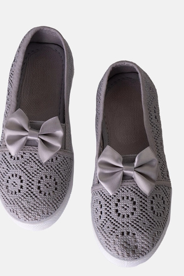 Grå gennembrudte... 2