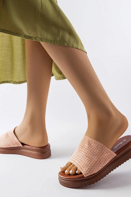 Pink flip-flops med gennembrudt... Pink flip-flops med gennembrudt...