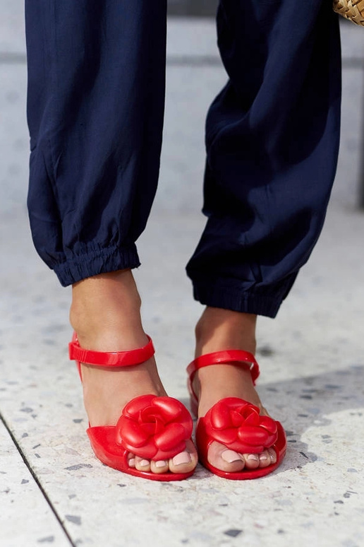 Røde balletlejligheder med en... Røde balletlejligheder med en...