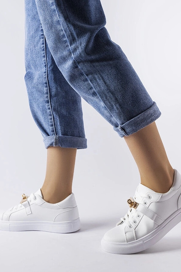 Hvide sneakers med...