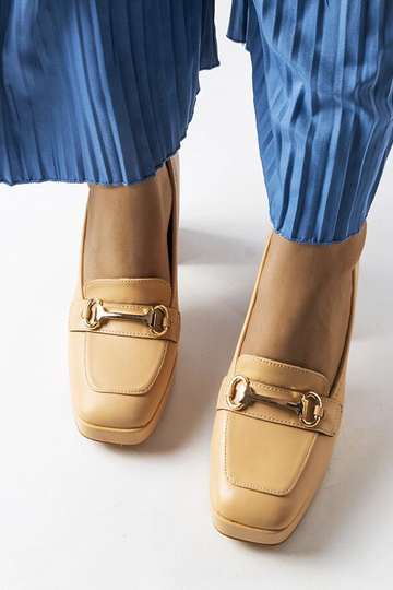 Beige pumps med geometrisk hæl Blaiss 2