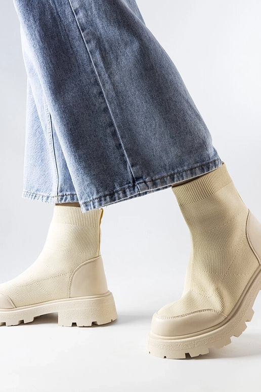 Beige strømpestøvler Lonte