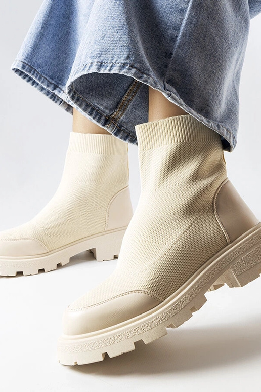 Beige strømpestøvler Lonte