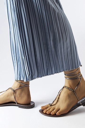 Mørkegrå sandaler med... 2