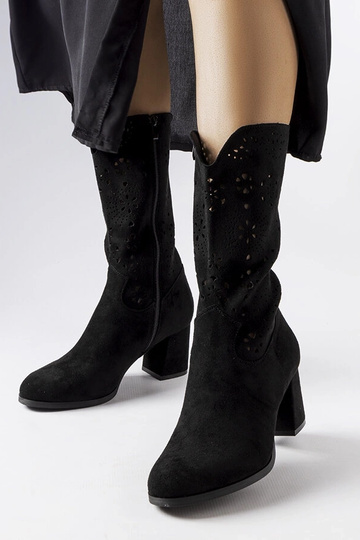 Zwarte opengewerkte boots...
