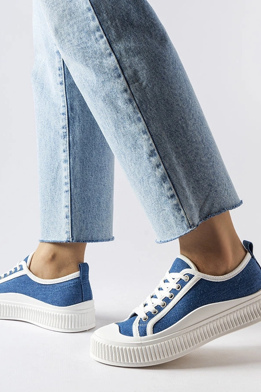 Blauwe schoenen op platform,...