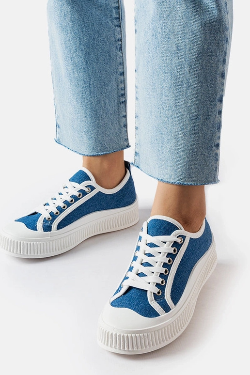 Blauwe schoenen op platform,...