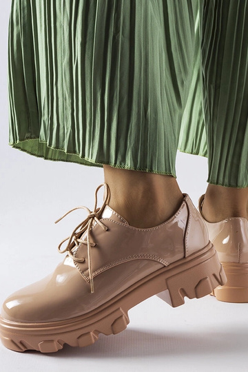Kelly beige laksko