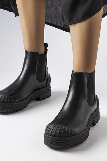 Zwarte werkschoenen met...