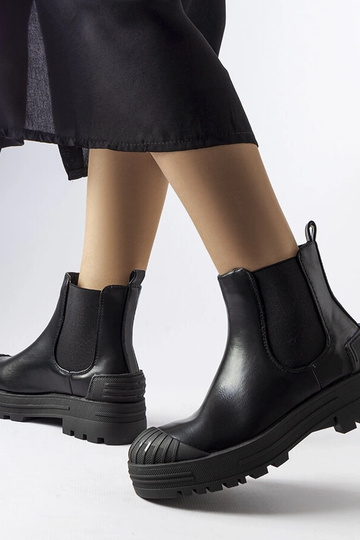 Zwarte werkschoenen met... 2