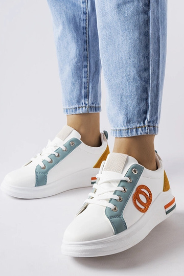 Hvide sneakers med...