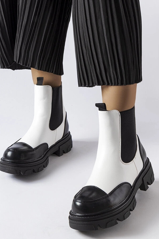 Albany sorte og hvide slip-on støvler