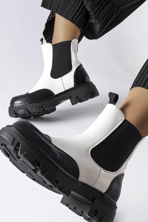 Albany sorte og hvide slip-on støvler