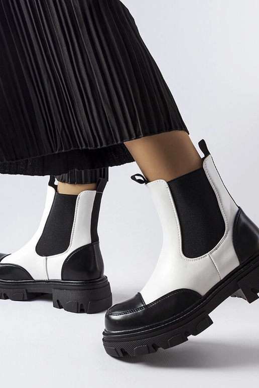 Albany sorte og hvide slip-on støvler