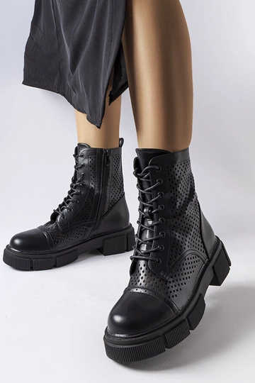 Sorte gennembrudte...