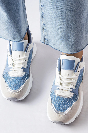 Blå og hvide sko med... 2