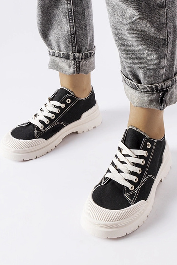 Sorte Nassar canvas sneakers