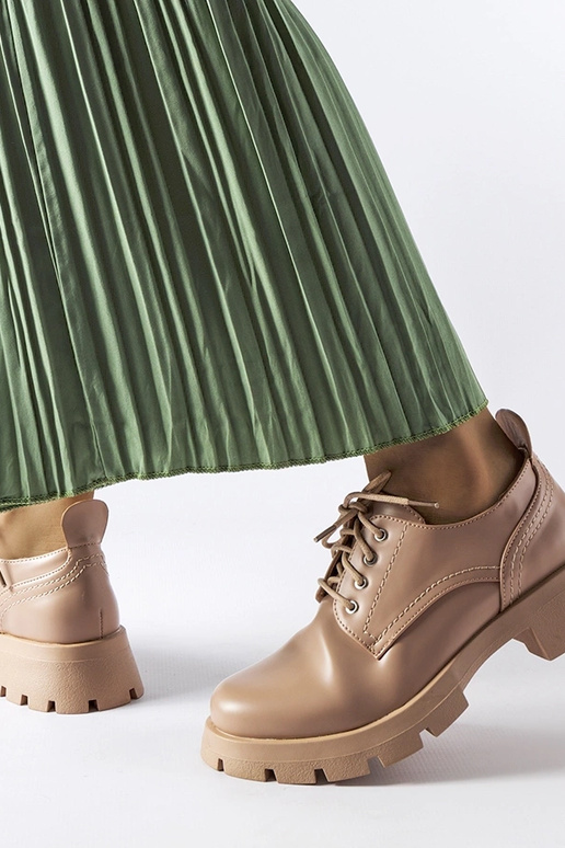 Beige Charleston sko med mat finish Beige Charleston sko med mat finish