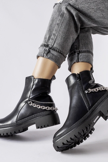 Sorte ankelstøvler med... 2